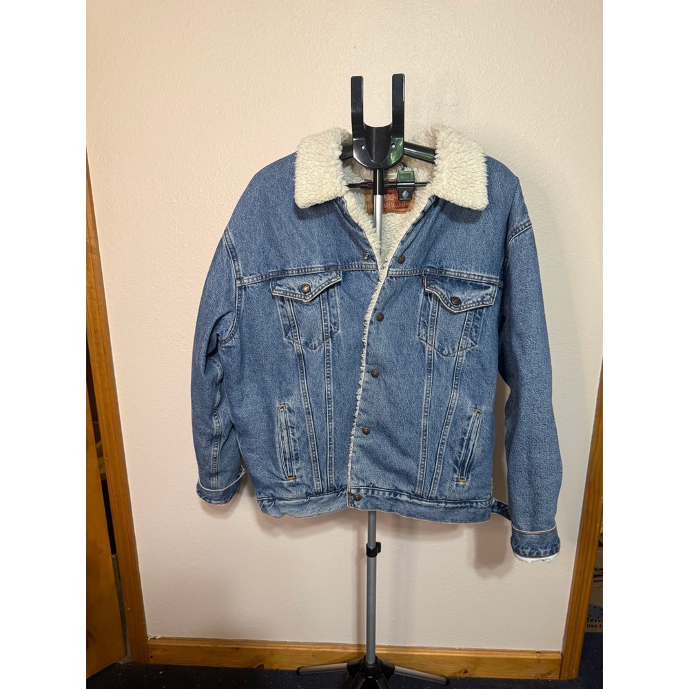 Levis Sherpa Lined Denim Trucker Jacket Mens XL Blue Jean Coat Type III 70598